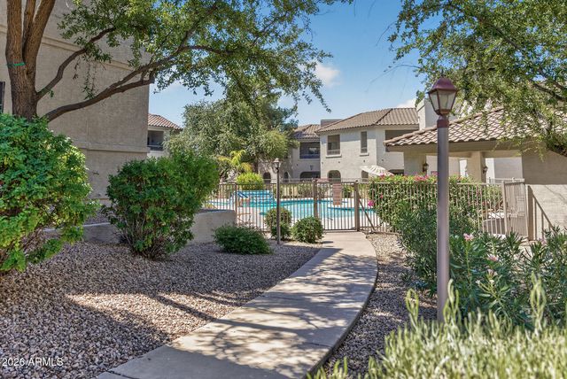 9555 E RAINTREE Drive 2056, Scottsdale, AZ 85260