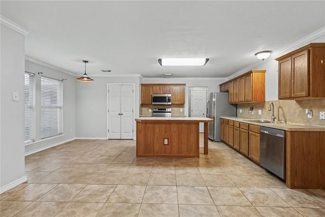 3901 Gibraltar Dr, Corpus Christi, TX 78414