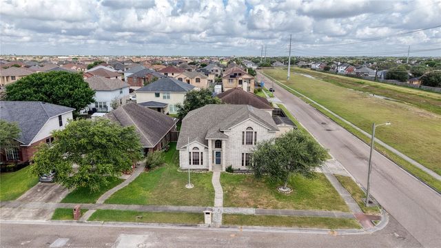 3901 Gibraltar Dr, Corpus Christi, TX 78414