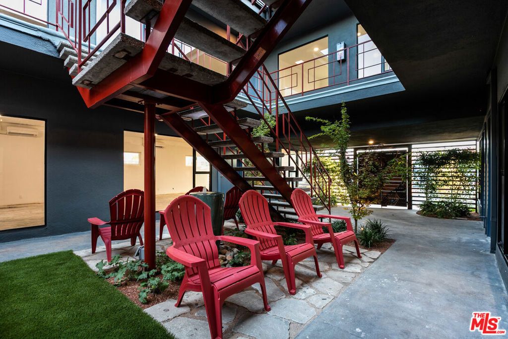 1626 Centinela Avenue 100 & 101, Inglewood, CA 90302 — photo 3