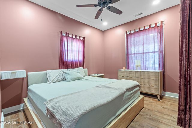 4516 S 2nd St, Louisville, KY 40214