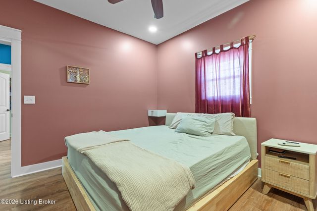 4516 S 2nd St, Louisville, KY 40214