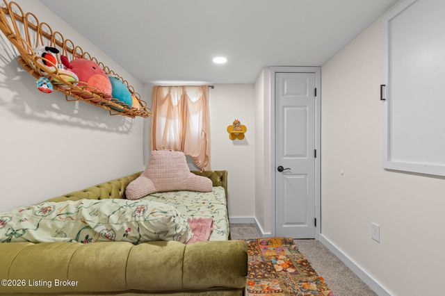 4516 S 2nd St, Louisville, KY 40214