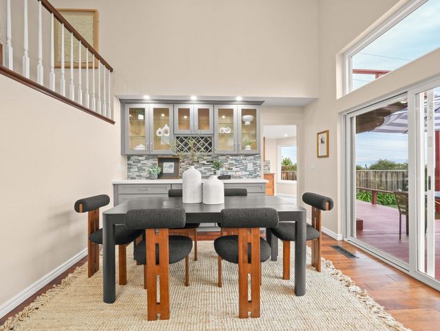 43718 Cameron Hills Dr, Fremont, CA 94539