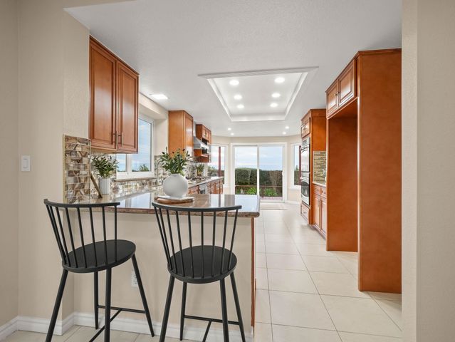 43718 Cameron Hills Dr, Fremont, CA 94539