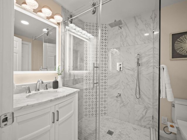 43718 Cameron Hills Dr, Fremont, CA 94539