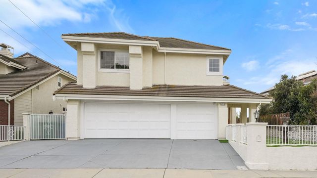 43718 Cameron Hills Dr, Fremont, CA 94539