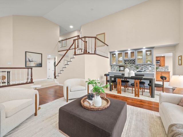 43718 Cameron Hills Dr, Fremont, CA 94539