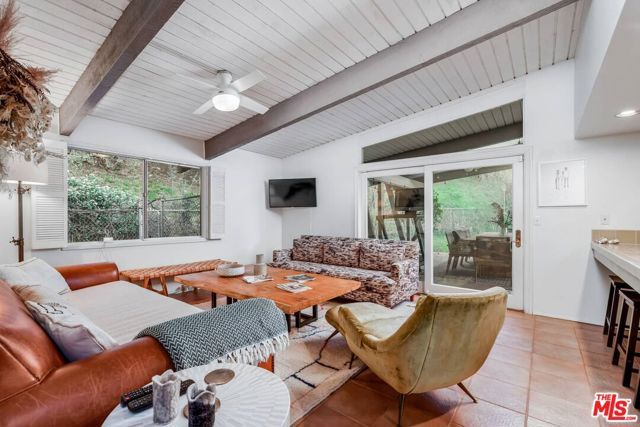 2436 Arbutus Drive, Los Angeles, CA 90049