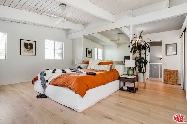 2436 Arbutus Drive, Los Angeles, CA 90049