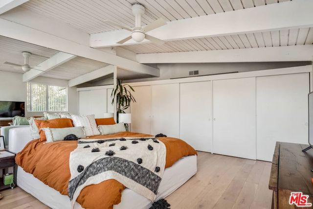 2436 Arbutus Drive, Los Angeles, CA 90049