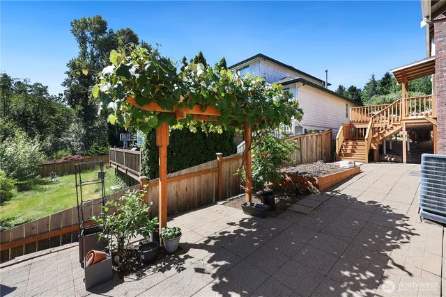 4615 SW 329th Way, Federal Way, WA 98023