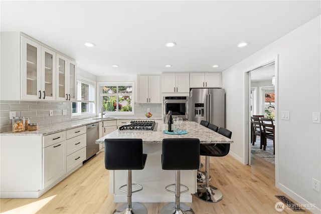 4615 SW 329th Way, Federal Way, WA 98023