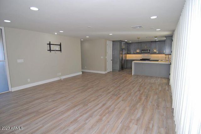 8541 E CATALINA Drive, Scottsdale, AZ 85251