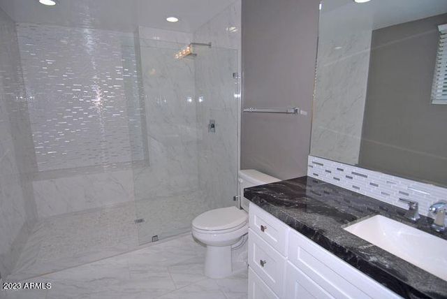 8541 E CATALINA Drive, Scottsdale, AZ 85251