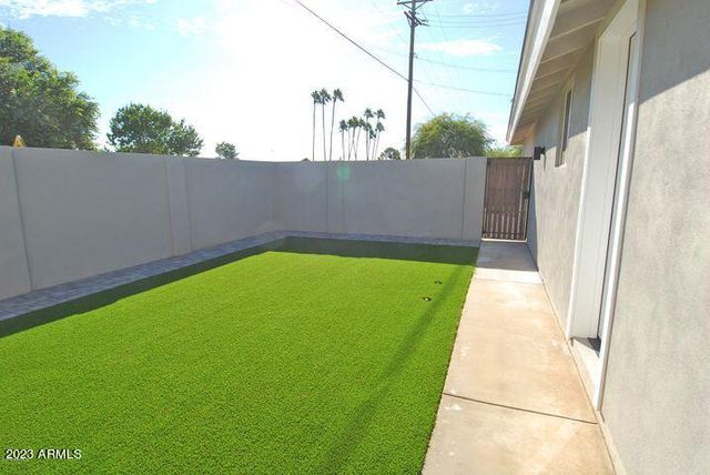 8541 E CATALINA Drive, Scottsdale, AZ 85251