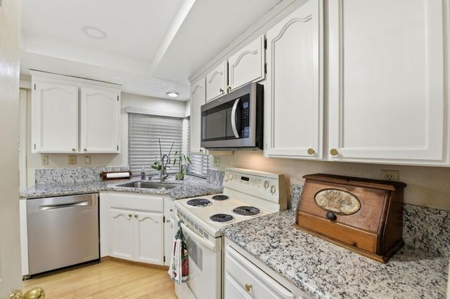 2291 Farmcrest Street, Milpitas, CA 95035