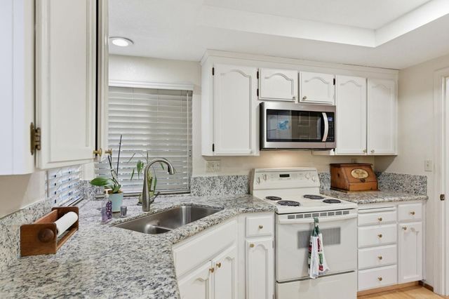 2291 Farmcrest Street, Milpitas, CA 95035