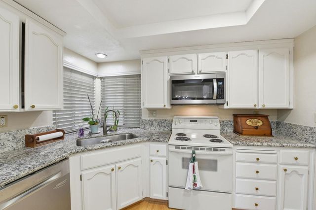 2291 Farmcrest Street, Milpitas, CA 95035