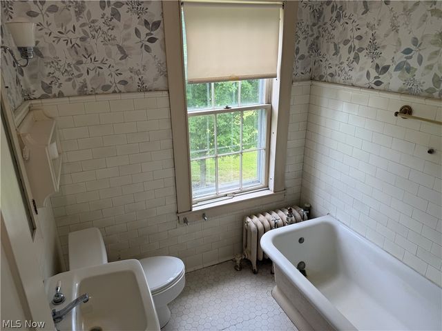 5559 Mccormick Road, Ravenna, OH 44266