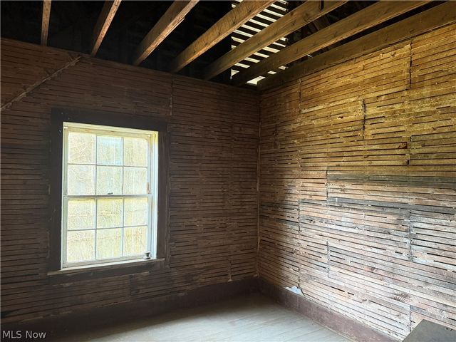 5559 Mccormick Road, Ravenna, OH 44266