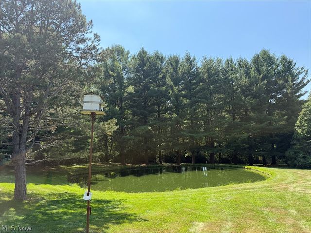 5559 Mccormick Road, Ravenna, OH 44266
