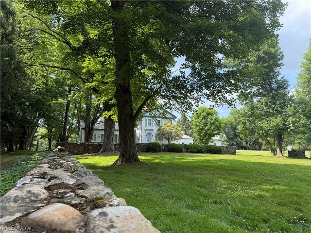 5559 Mccormick Road, Ravenna, OH 44266
