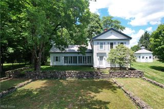 5559 Mccormick Road, Ravenna, OH 44266