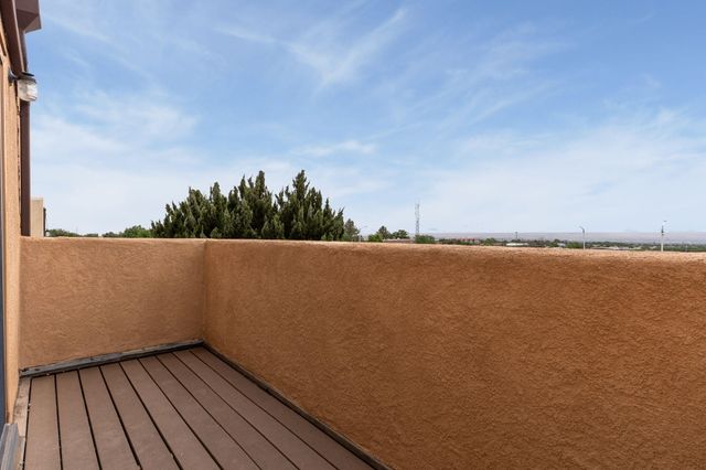 4809 Manitoba Court NE, Albuquerque, NM 87111