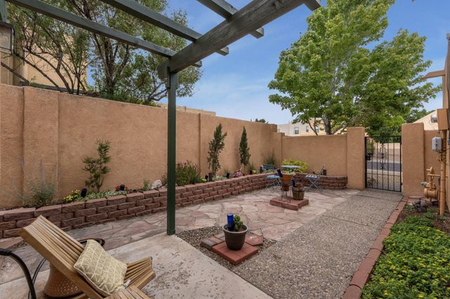 4809 Manitoba Court NE, Albuquerque, NM 87111