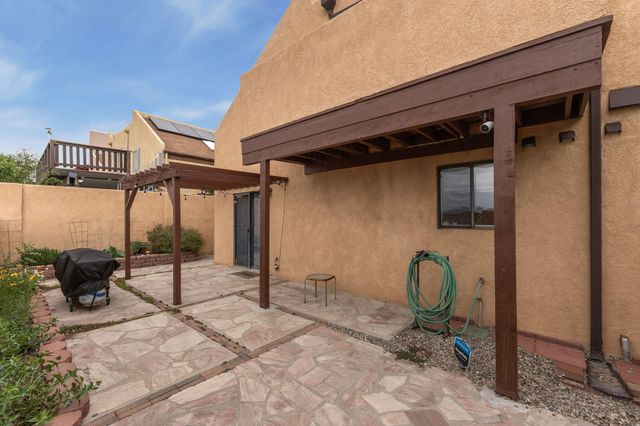 4809 Manitoba Court NE, Albuquerque, NM 87111