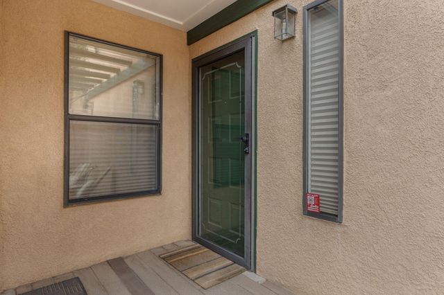 4809 Manitoba Court NE, Albuquerque, NM 87111