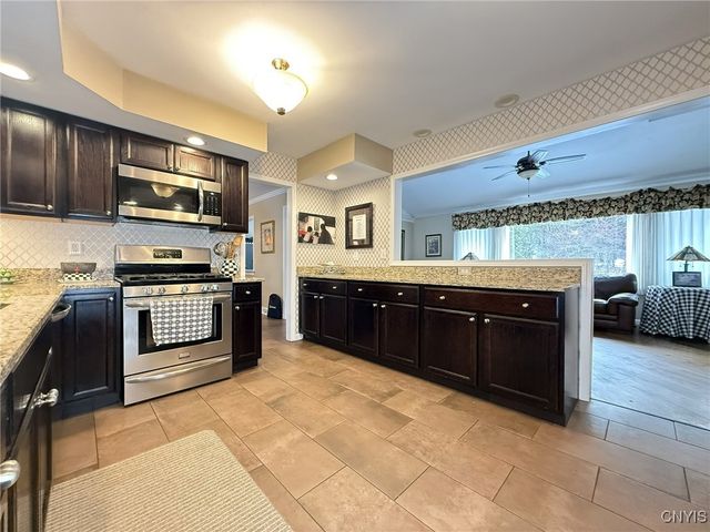 116 Spyglass Lane, Manlius, NY 13066