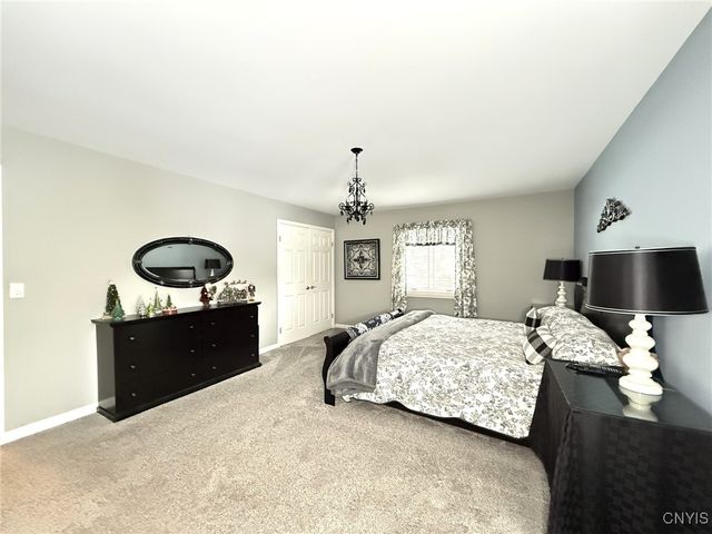 116 Spyglass Lane, Manlius, NY 13066