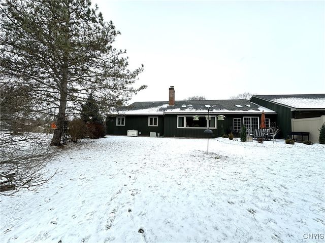 116 Spyglass Lane, Manlius, NY 13066