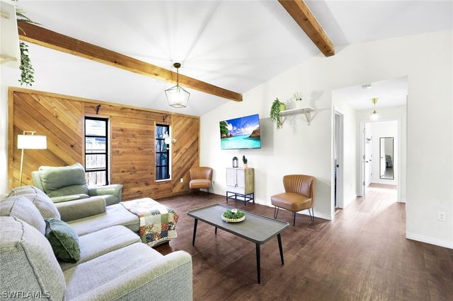 27983 Temple Terrace DR, Bonita Springs, FL 34135