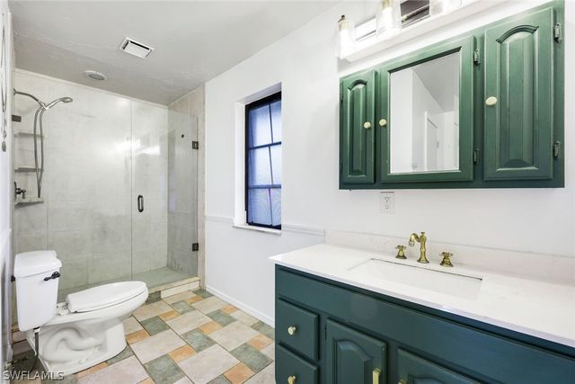 27983 Temple Terrace DR, Bonita Springs, FL 34135