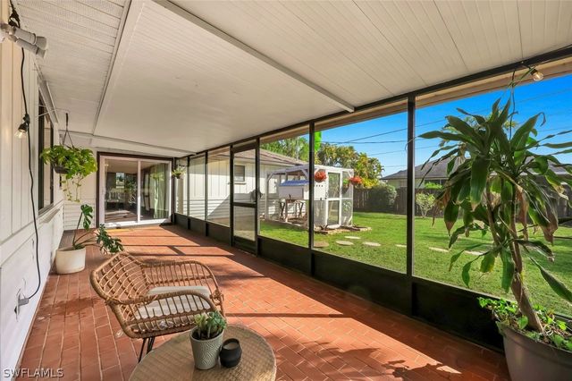 27983 Temple Terrace DR, Bonita Springs, FL 34135