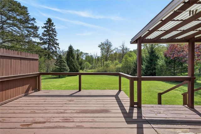 6042 East River Road, Henrietta, NY 14586