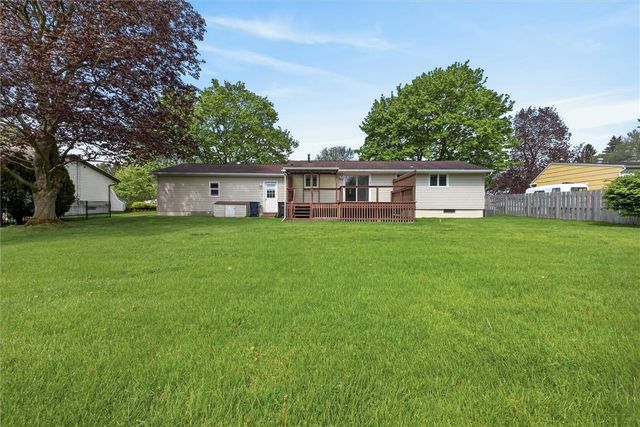 6042 East River Road, Henrietta, NY 14586