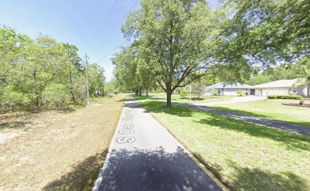 126 OAK VILLAGE BOULEVARD S, Homosassa, FL 34446