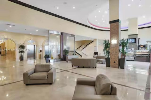 19201 Collins Avenue 440, Sunny Isles Beach, FL 33160