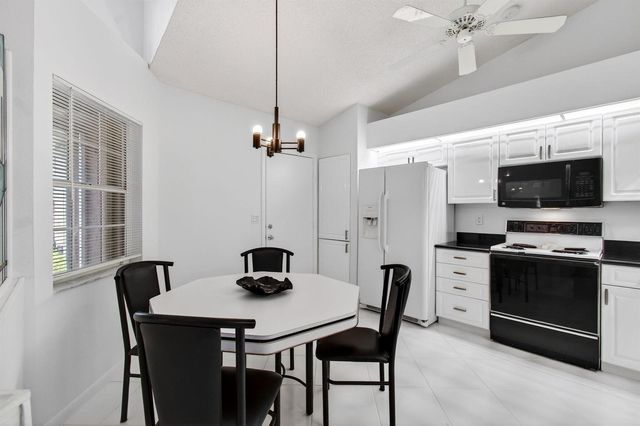 14492 Via Royale, Delray Beach, FL 33446