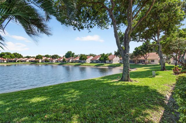 14492 Via Royale, Delray Beach, FL 33446