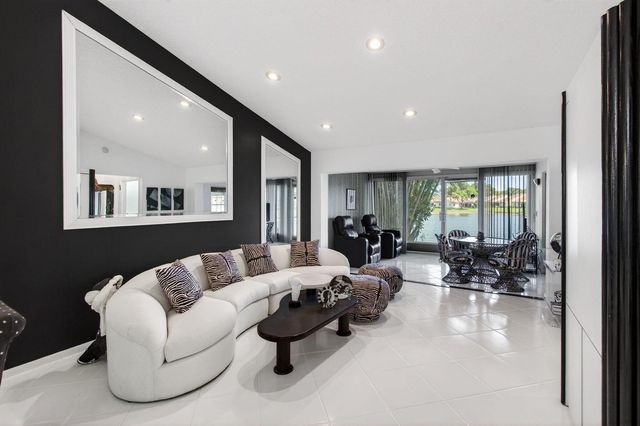 14492 Via Royale, Delray Beach, FL 33446