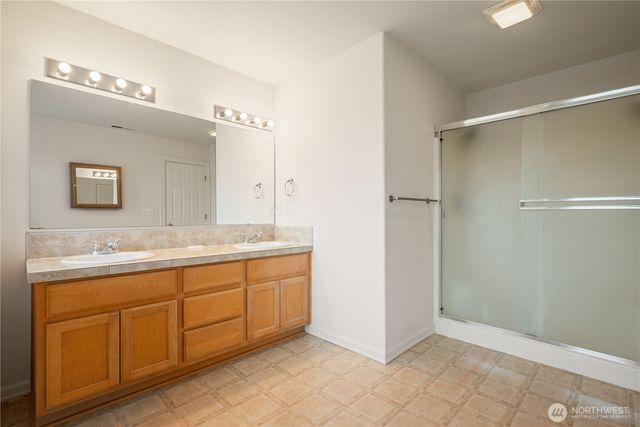 1834 Island Drive, Longview, WA 98632