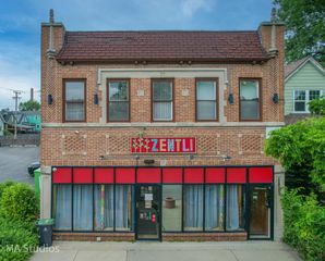 1813 Dempster Street, Evanston, IL 60201