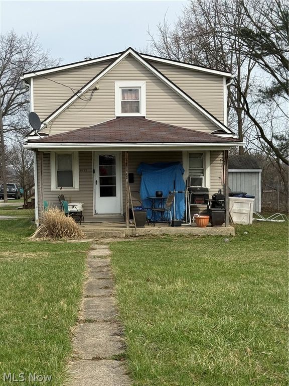 1479 East Avenue, Akron, OH 44307