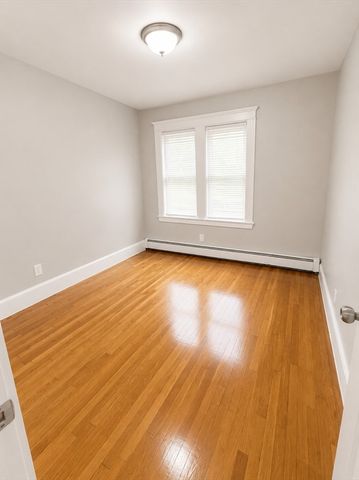 196 Washinton Street 2, Lynn, MA 01902
