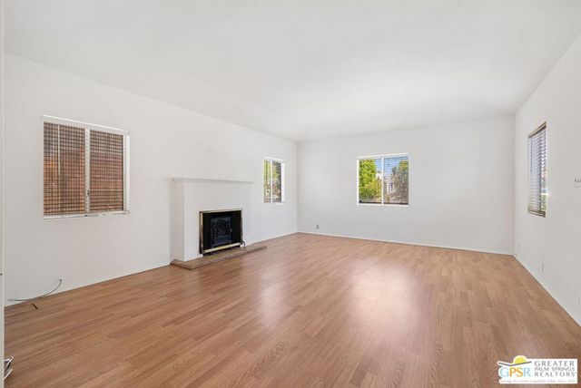 1345 E Camino Primrose, Palm Springs, CA 92264